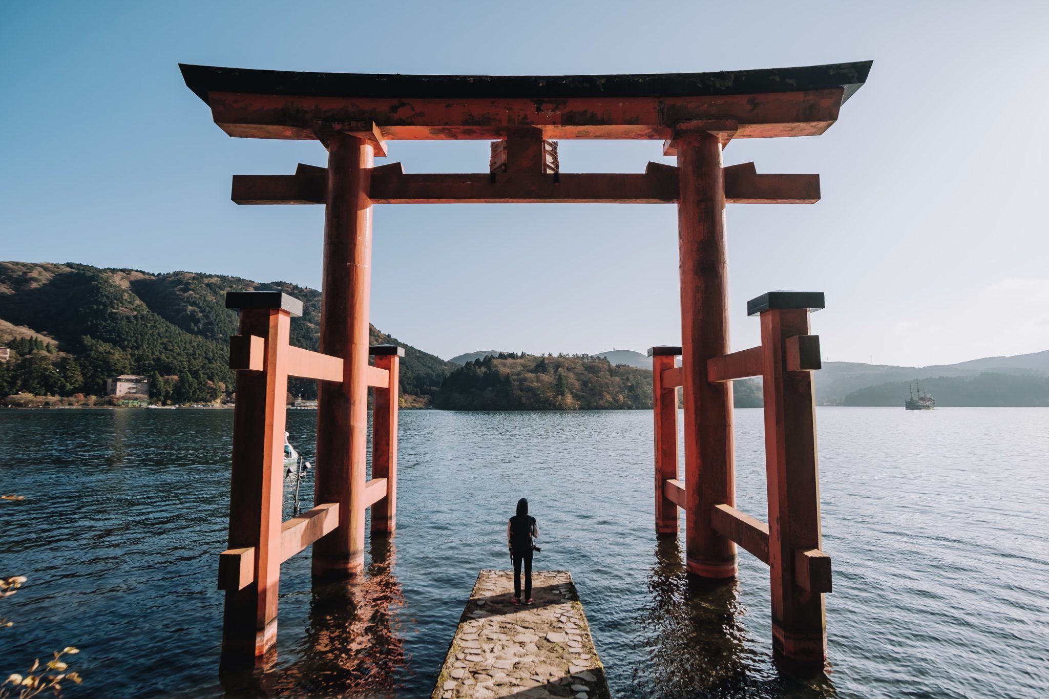 Japonia, Hakone, jezioro, jezioro Ashi, świątynia, shrine, brama tori, brama tori na wodzie, region Hakone