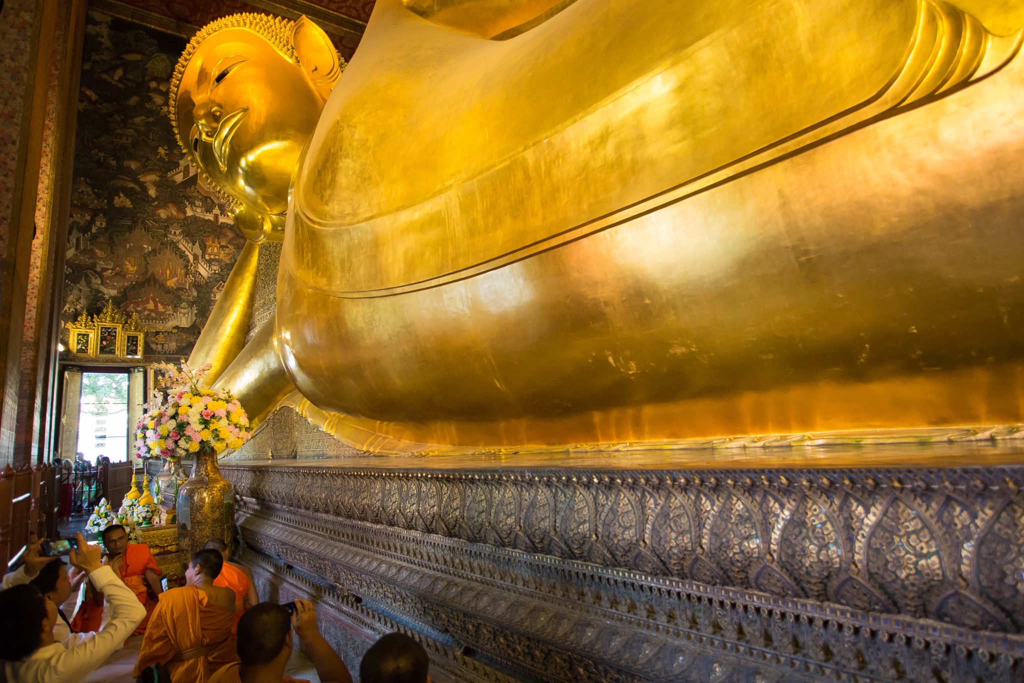 Bangkok zwiedzanie, Świątynia Leżącego Buddy Wat Pho w Bangkoku, wyprawa z plecakiem Tajlandia